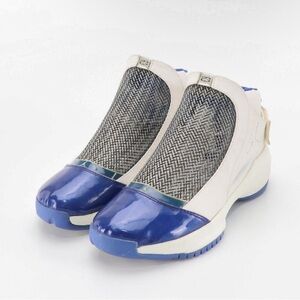 Nike Air Jordan XIX High Top Sneakers in Royal Blue and White Leather - GUC